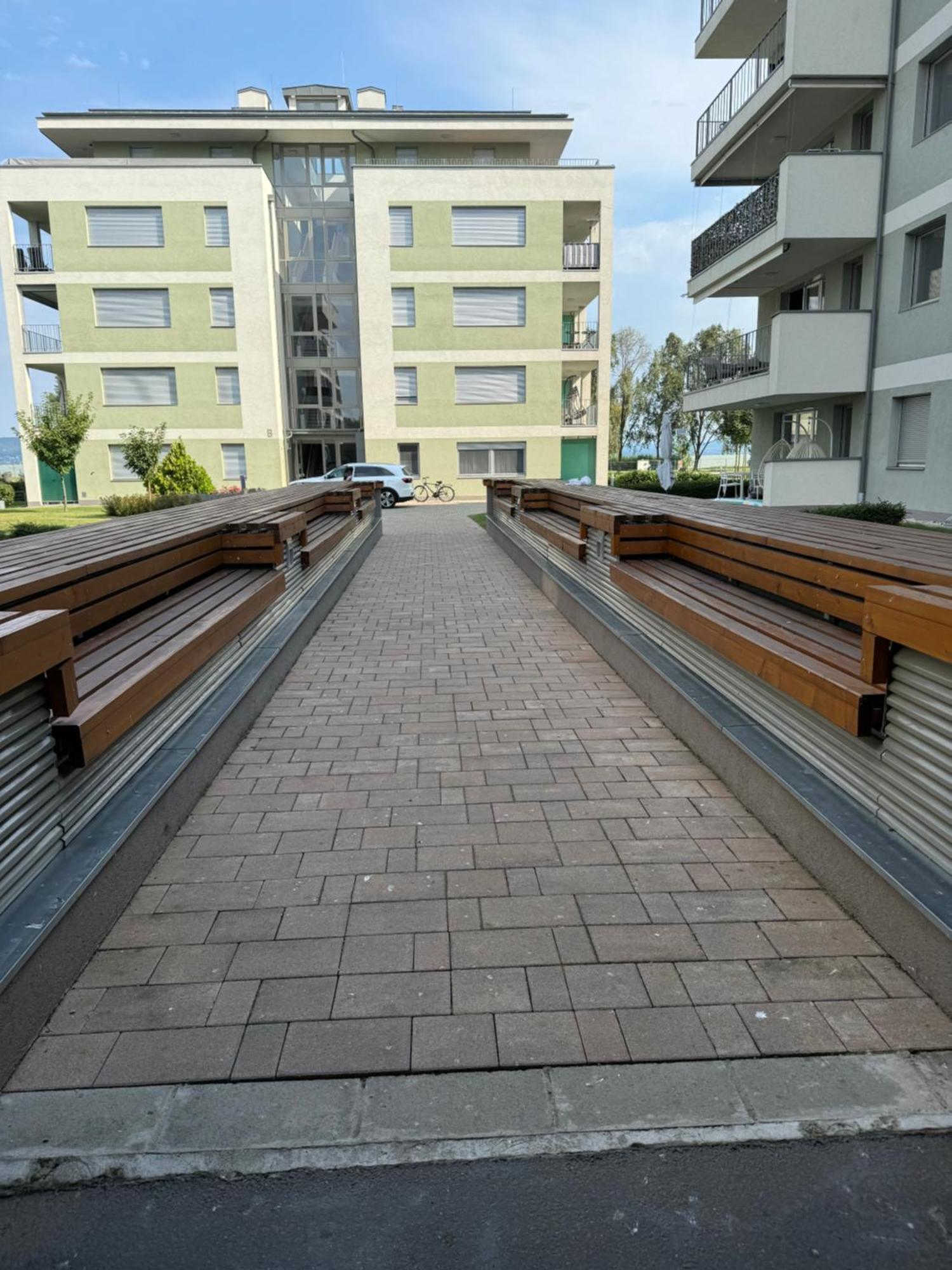 Lelle Resort Apartman Balatonlelle Exterior foto